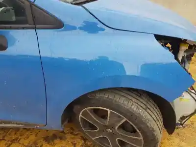 Veículo de Sucata renault clio iv 0.9 do ano 2013 alimentado h4b400