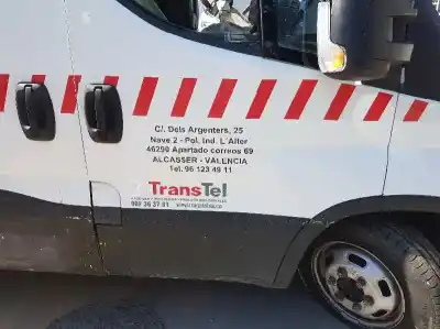 Vehicul casat iveco daily ka caja cerrada gran espacio 35s... batalla 3950 express al anului 2017 alimentat f1cgl411a