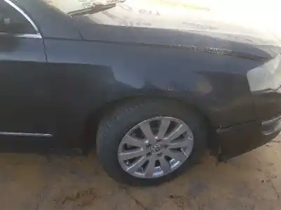 Veículo de Sucata volkswagen passat berlina 2.0 tdi do ano 2005 alimentado bkp
