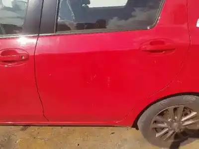 Veicolo di demolizione toyota yaris (_p13_) 1.3 (nsp130_) dell'anno 2014 alimentato 1nrfe