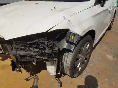 Veículo de Sucata seat leon (5f1) 1.2 tsi do ano 2014 alimentado cjza