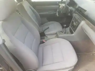 Здавання транспортного засобу audi a4 b5 (8d2) 1.9 tdi року 1998 потужний afn