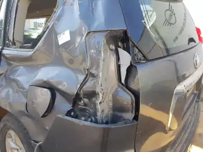 Veículo de Sucata toyota land cruiser (j15) basis do ano 2010 alimentado 1kdftv