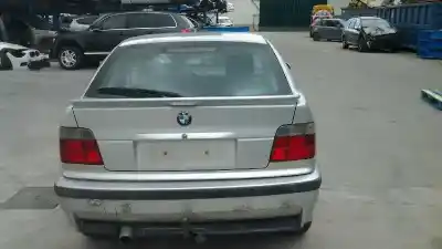 Sloopvoertuig bmw serie 3 compacto (e36) 1.7 turbodiesel cat van het jaar 1998 aangedreven 174t1