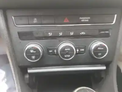 Здавання транспортного засобу seat leon sc (5f5) 1.4 16v tsi року 2015 потужний czca