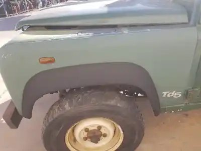 Veicolo di demolizione land rover defender (ld) 2.5 td5 dell'anno 1999 alimentato lbb001190