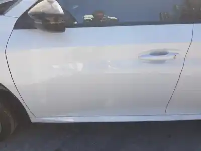 Vehicul casat peugeot 208 (p2) 1.2 puretech al anului 2022 alimentat hn05