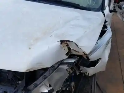 Vehicul casat toyota land cruiser 200 4.7 v8 al anului 2008 alimentat 3urfe