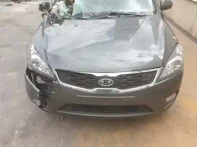 Veículo de Sucata kia ceed 1.6 do ano 2009 alimentado g4fc