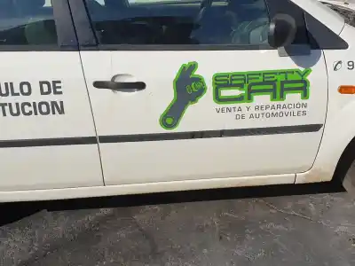 Veículo de Sucata ford fiesta (cbk) 1.4 tdci cat do ano 2004 alimentado f6ja