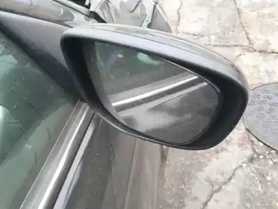 Veicolo di demolizione citroen celysée 1.6 16v dell'anno 2016 alimentato nfp