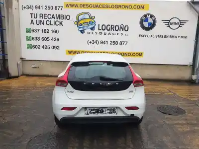 Veículo de Sucata volvo v40 1.6 diesel cat do ano 2013 alimentado d4162t