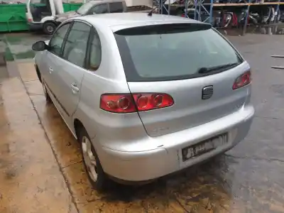 Veículo de Sucata seat ibiza (6l1) 1.9 tdi do ano 2005 alimentado axr