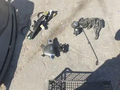 Veículo de Sucata ford focus iii 1.6 ti do ano 2011 alimentado iqdb