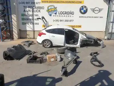 Veículo de Sucata ford focus iii 1.6 ti do ano 2011 alimentado iqdb