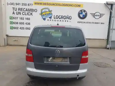 Veículo de Sucata volkswagen touran (1t1, 1t2) 2.0 tdi 16v do ano 2006 alimentado bkd