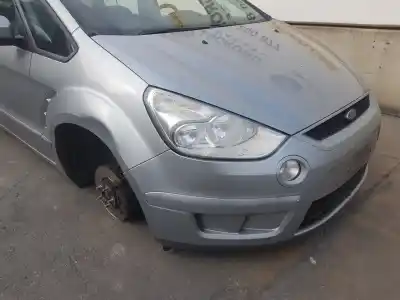 Vehicul casat ford smax 2.0 tdci al anului 2006 alimentat qxwb