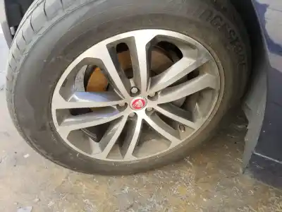 Vehicul casat jaguar fpace 2.0 turbo al anului 2018 alimentat pt204