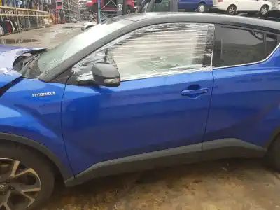 Veículo de Sucata toyota chr híbrido 90kw do ano 2017 alimentado 2zrfxe