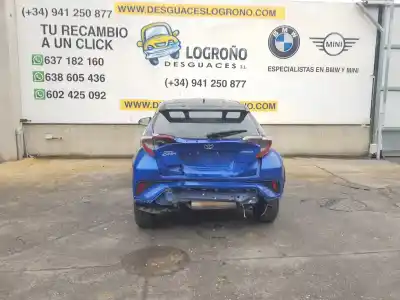Veículo de Sucata toyota chr híbrido 90kw do ano 2017 alimentado 2zrfxe