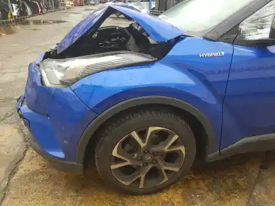 Veículo de Sucata toyota chr híbrido 90kw do ano 2017 alimentado 2zrfxe