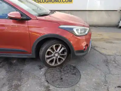 Veicolo di demolizione hyundai i20 i (pb, pbt) 1.4 crdi dell'anno 2015 alimentato d4fc