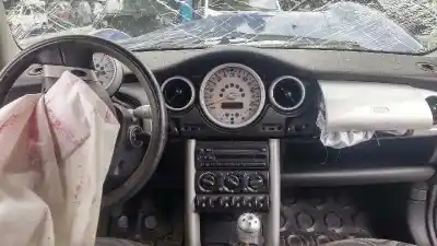 Здавання транспортного засобу mini mini (r50, r53) one року 2002 потужний w10b16a