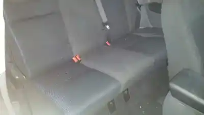 Veículo de Sucata ford focus berlina (cap) 2.0 tdci cat do ano 2005 alimentado g6da