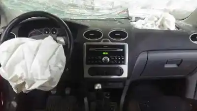 Veículo de Sucata ford focus berlina (cap) 2.0 tdci cat do ano 2005 alimentado g6da