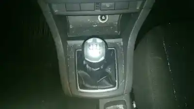 Veículo de Sucata ford focus berlina (cap) 2.0 tdci cat do ano 2005 alimentado g6da