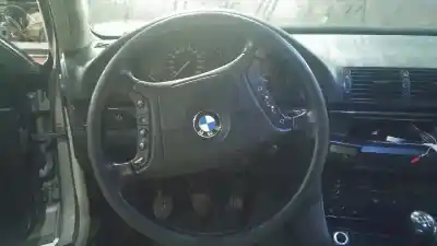 Veicolo di demolizione bmw 5 (e34) 525 tds dell'anno 1995 alimentato 256t1