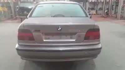 Veicolo di demolizione bmw 5 (e34) 525 tds dell'anno 1995 alimentato 256t1