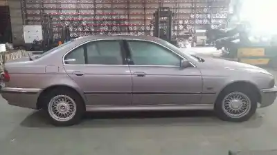 Veicolo di demolizione bmw 5 (e34) 525 tds dell'anno 1995 alimentato 256t1
