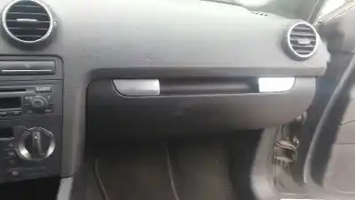 Veículo de Sucata audi a3 sportback (8pa) 1.9 tdi do ano 2007 alimentado bls