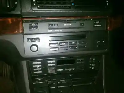 Scrapping Vehicle bmw 5 (e39) 528 i of the year 1997 powered 286s1