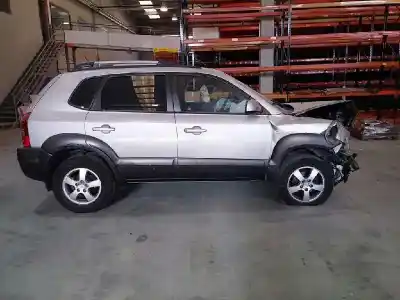 Veículo de Sucata hyundai tucson 2.0 do ano 2005 alimentado g4gc