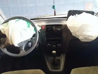 Veículo de Sucata hyundai tucson 2.0 do ano 2005 alimentado g4gc