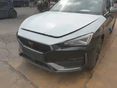 Здавання транспортного засобу cupra leon 1.4 tsi híbrido року 2023 потужний dgea