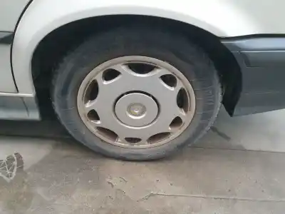 Veicolo di demolizione bmw 3 (e36) 316 i dell'anno 1993 alimentato 164e2