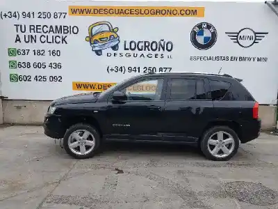 Véhicule à la ferraille jeep compass (2008-2011) 2.2 crdi de l'année 2011 alimenté om651925