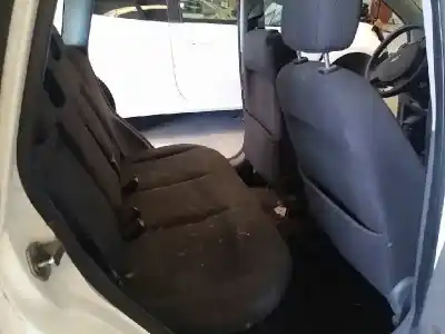 Veicolo di demolizione ford fiesta v (jh_, jd_) 1.6 16v dell'anno 2002 alimentato fyja