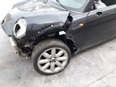 Здавання транспортного засобу mini mini (r50, r53) cooper року 2003 потужний w10b16a