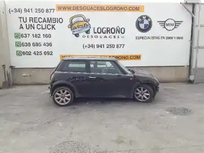 Scrapping Vehicle mini mini (r50,r53) cooper of the year 2003 powered w10b16a