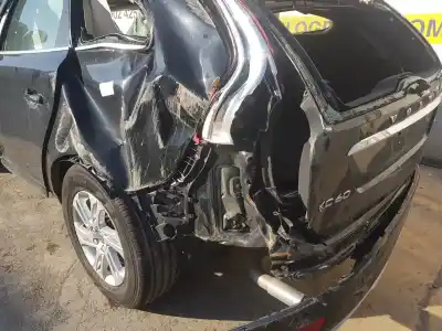 Veículo de Sucata volvo xc60 2.0 d do ano 2017 alimentado d4204t4