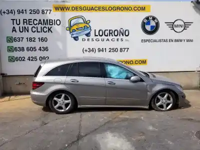 Здавання транспортного засобу mercedes-benz clase r (w251, v251) r 320 cdi 4-matic (251.022, 251.122) року 2006 потужний 642950