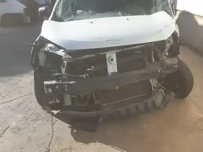 Veicolo di demolizione dacia dokker access dell'anno 2022 alimentato h4m738