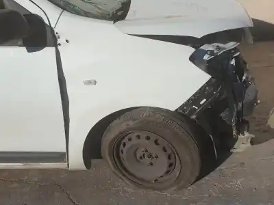 Veicolo di demolizione dacia dokker access dell'anno 2022 alimentato h4m738