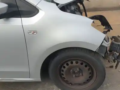 Veículo de Sucata seat mii (kf1, ke1) 1.0 do ano 2013 alimentado chya