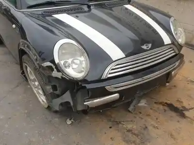 Здавання транспортного засобу mini mini (r50, r53) cooper року 2002 потужний w10b16a