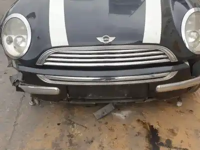 Здавання транспортного засобу mini mini (r50, r53) cooper року 2002 потужний w10b16a